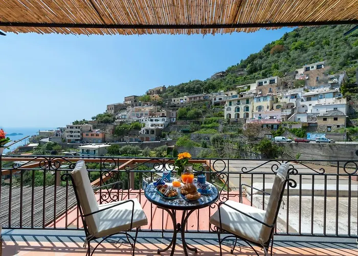 Casa Mama